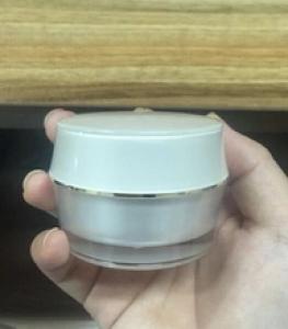 clear round empty plastic pet cosmetic jar